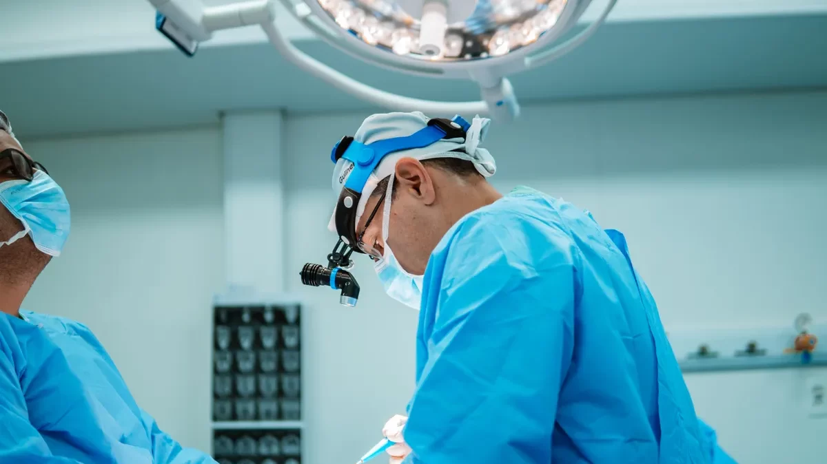 Dr. guilherme cirurgia09